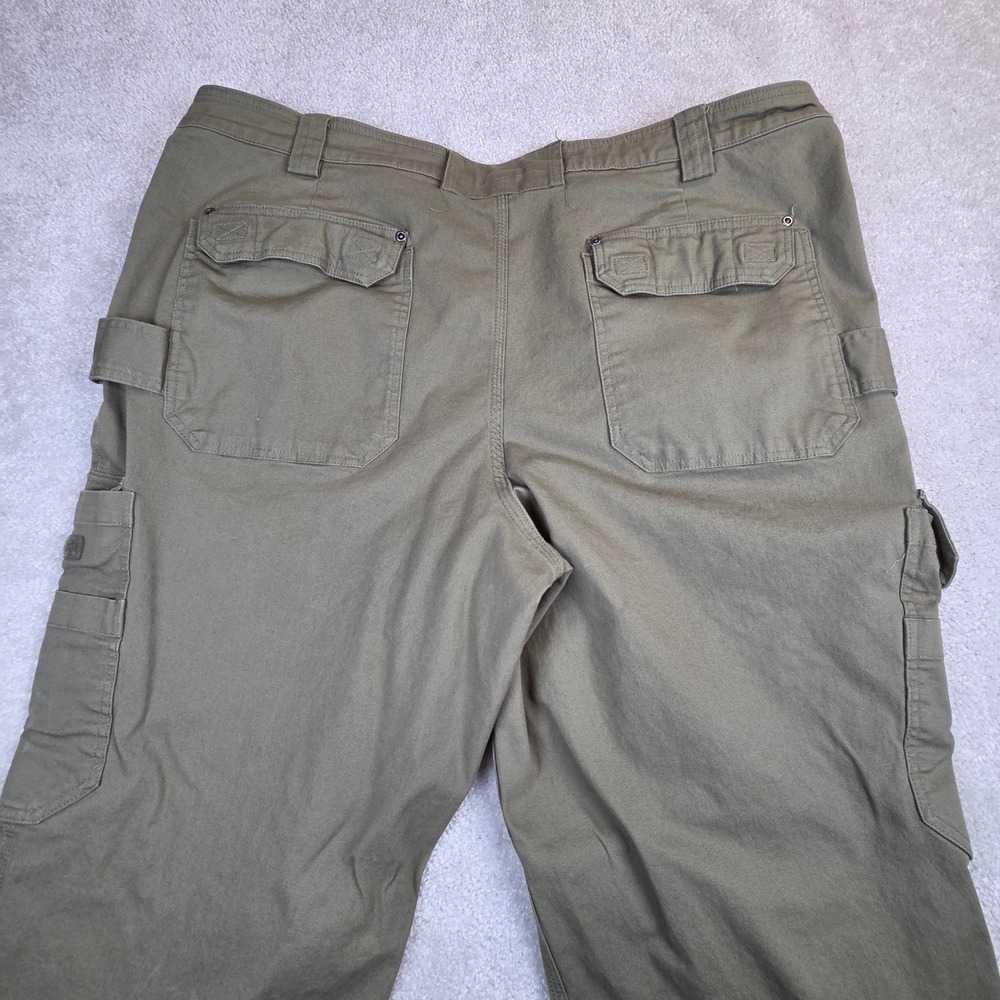 Duluth Trading Co Flex Fire Hose Cargo Pants Mens 48x30 Olive Green Work Utility - Picture 3 of 9